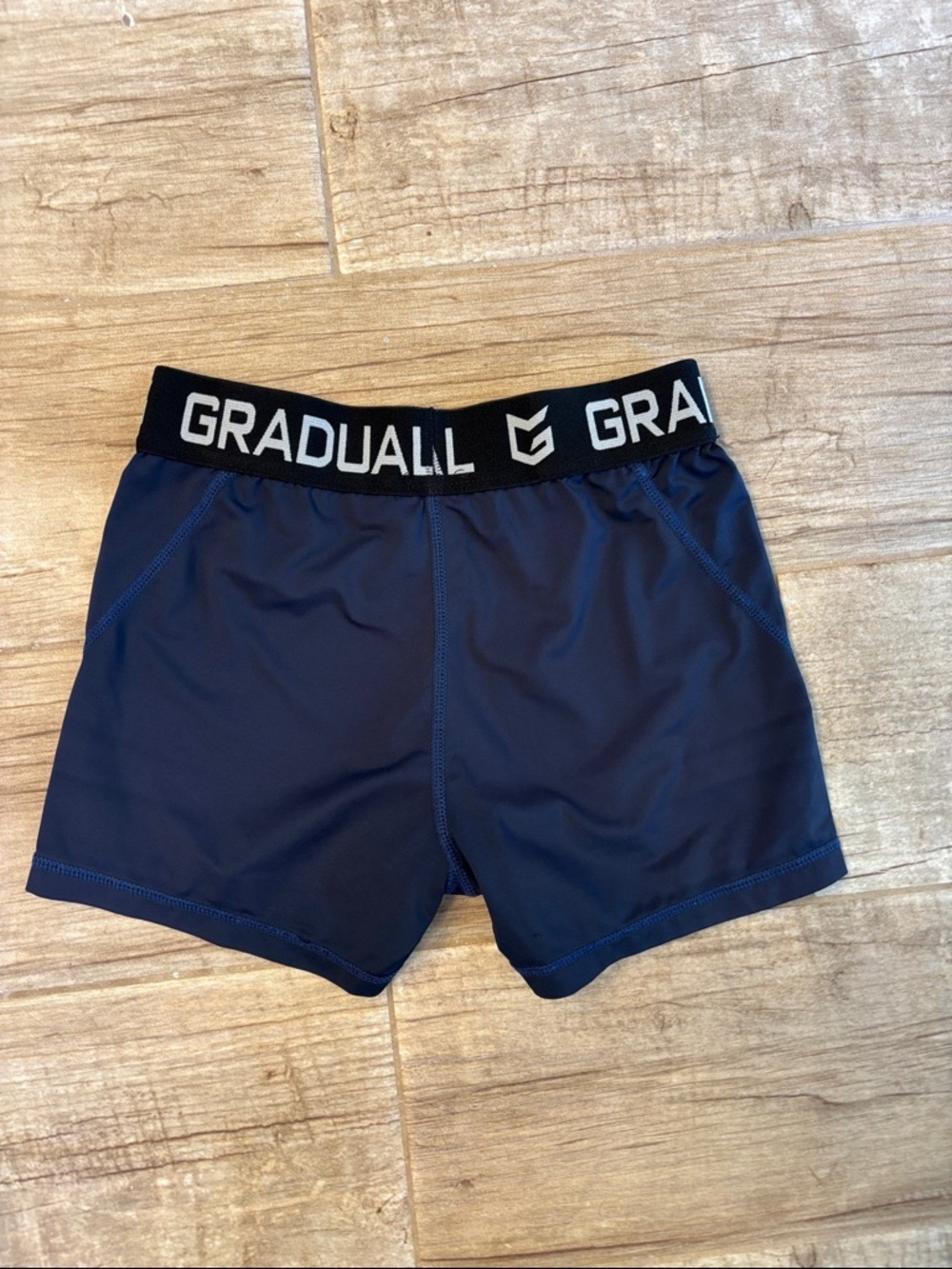 Gradual Performance Compression Shorts - Olive & Navy - Picture 5 of 5